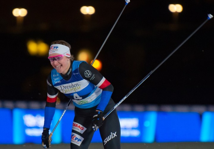 Česká lyžiarka siahala na zlato, pred cieľom ju zbúrala konkurentka